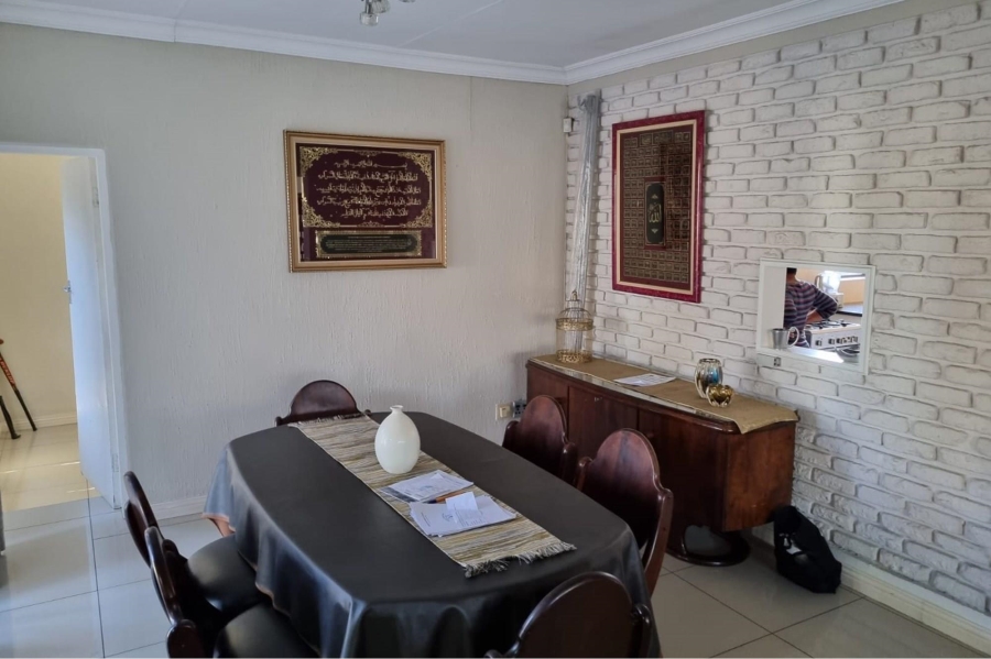 4 Bedroom Property for Sale in Sharon Park Gauteng