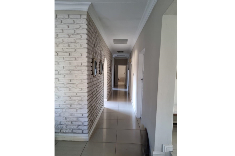 4 Bedroom Property for Sale in Sharon Park Gauteng