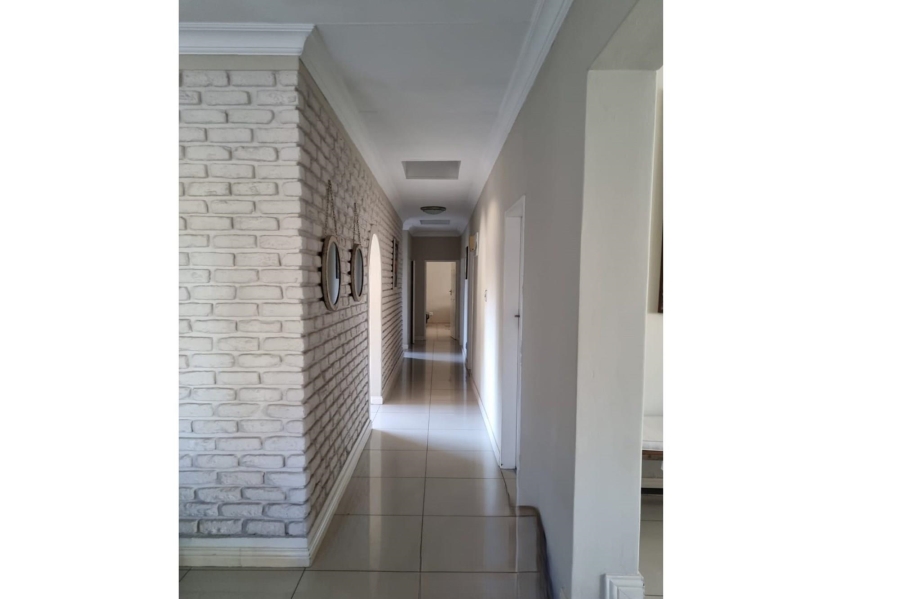 4 Bedroom Property for Sale in Sharon Park Gauteng