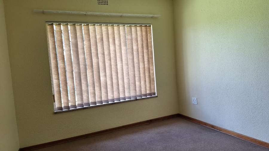 3 Bedroom Property for Sale in Bonaero Park Gauteng