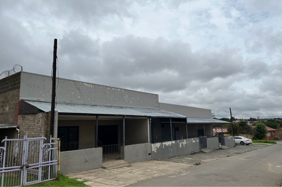 To Let commercial Property for Rent in Senaoane Gauteng