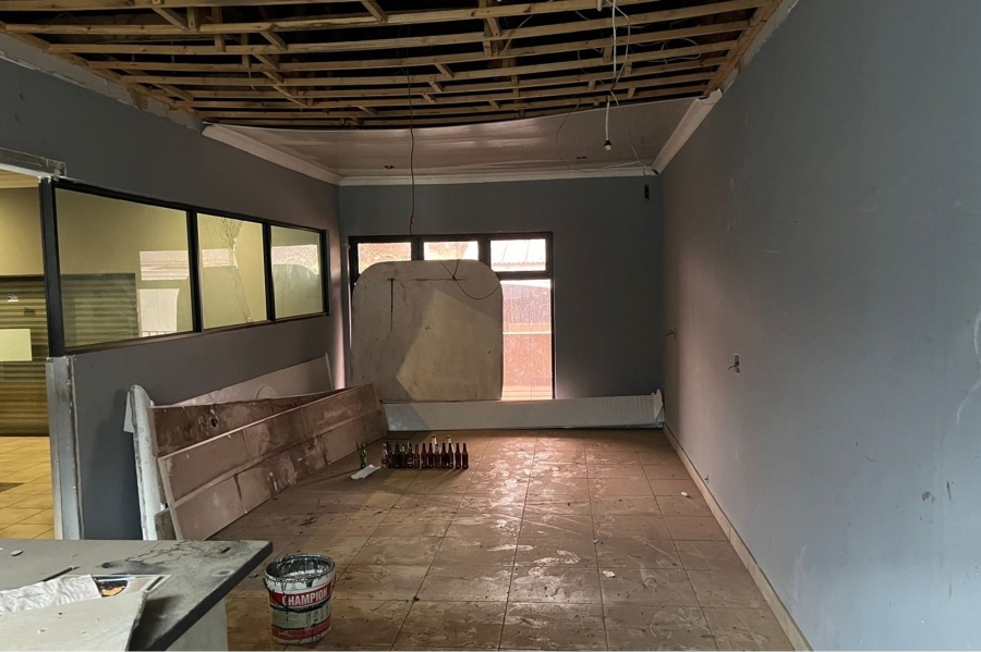 To Let commercial Property for Rent in Senaoane Gauteng