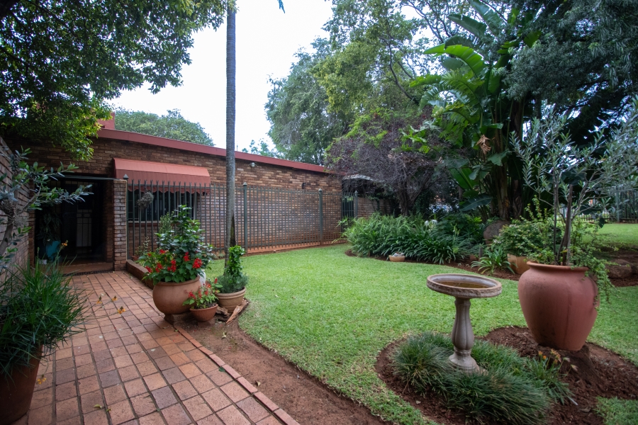 3 Bedroom Property for Sale in Die Wilgers Gauteng