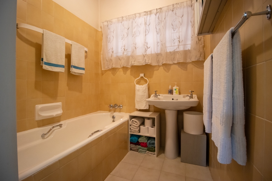 3 Bedroom Property for Sale in Die Wilgers Gauteng