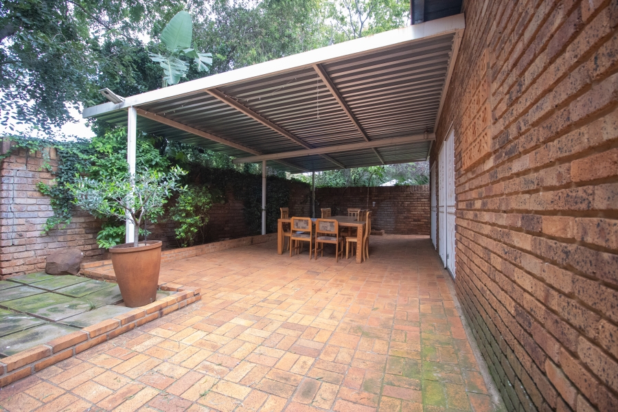 3 Bedroom Property for Sale in Die Wilgers Gauteng