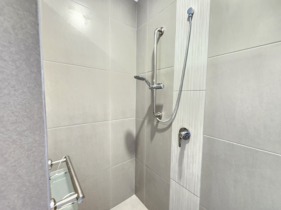 3 Bedroom Property for Sale in Waterkloof Marina Retirement Estate Gauteng