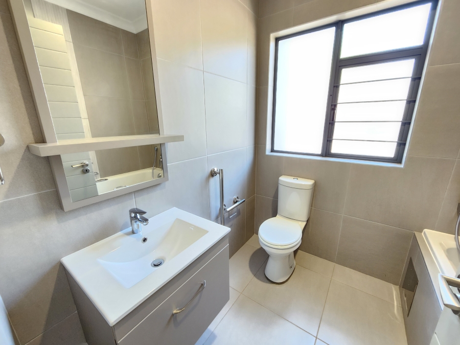 3 Bedroom Property for Sale in Waterkloof Marina Retirement Estate Gauteng