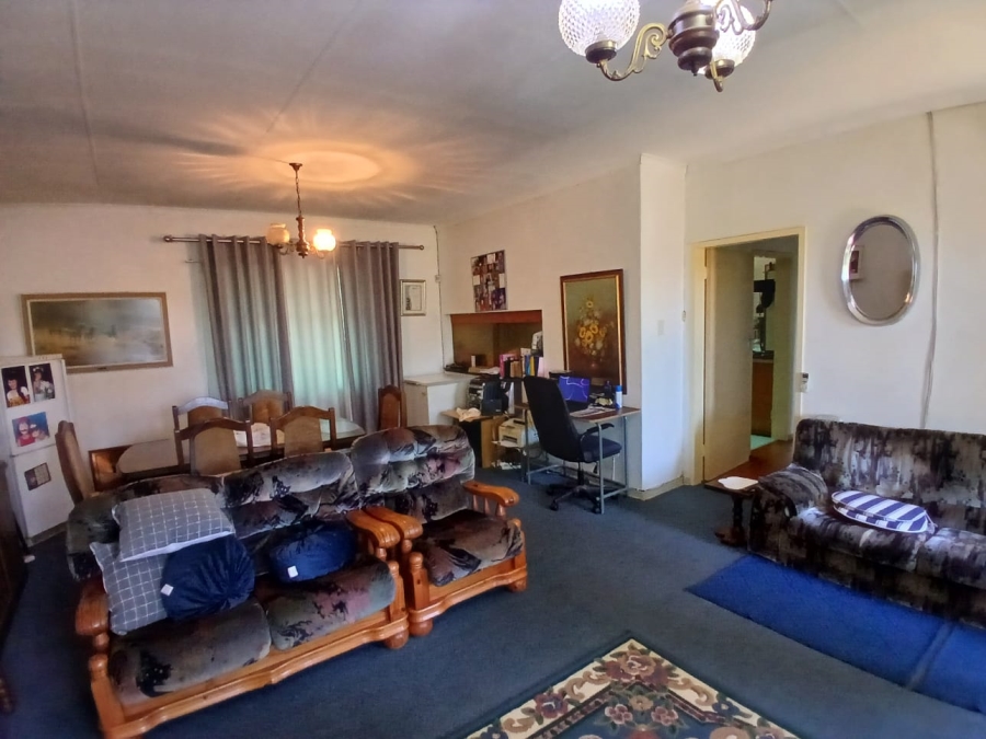 3 Bedroom Property for Sale in Kookrus Gauteng