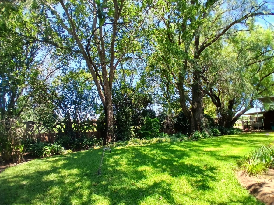 3 Bedroom Property for Sale in Kookrus Gauteng