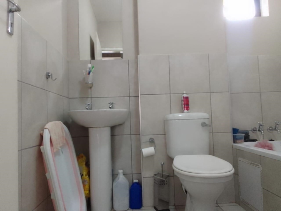2 Bedroom Property for Sale in Elandspoort Gauteng