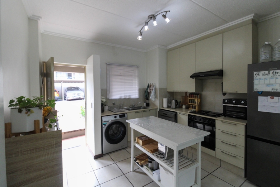 2 Bedroom Property for Sale in Bryanston Gauteng