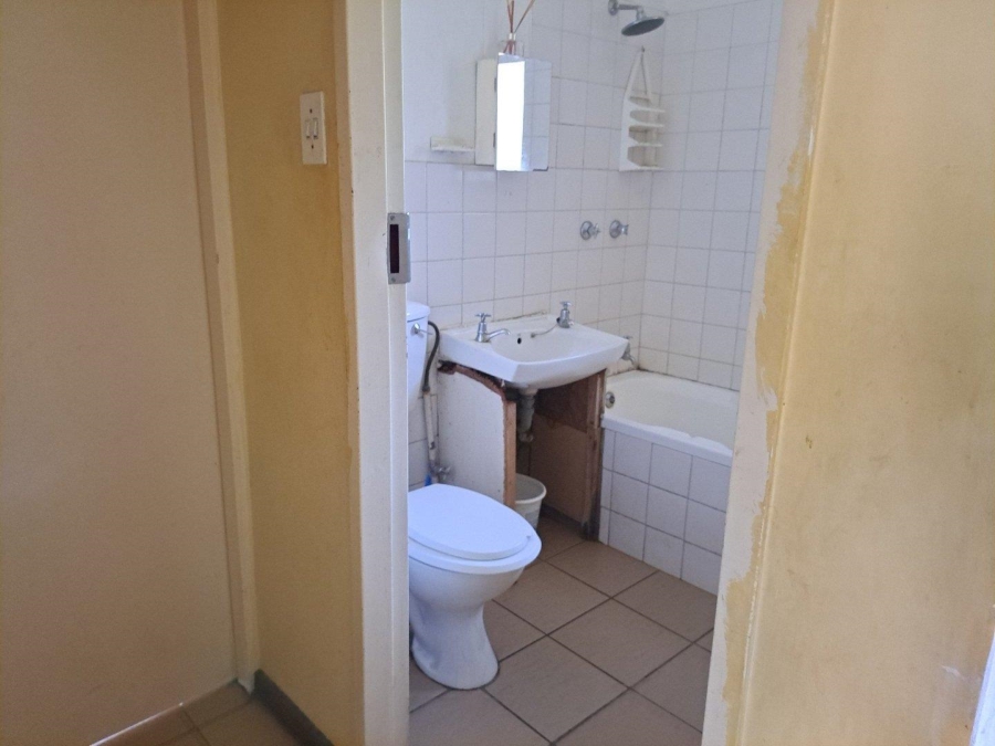 2 Bedroom Property for Sale in Pretoria Central Gauteng
