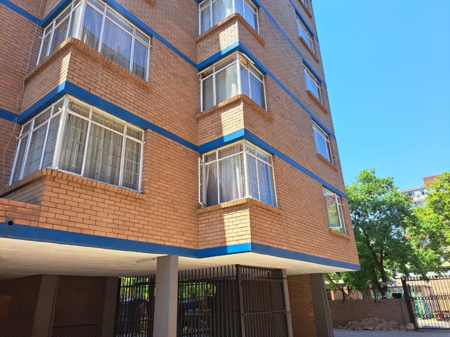 2 Bedroom Property for Sale in Pretoria Central Gauteng