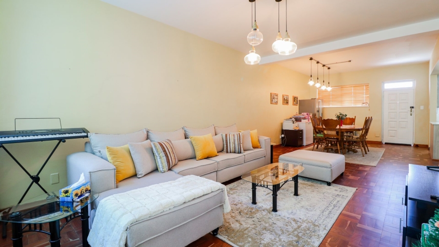 3 Bedroom Property for Sale in Illovo Gauteng