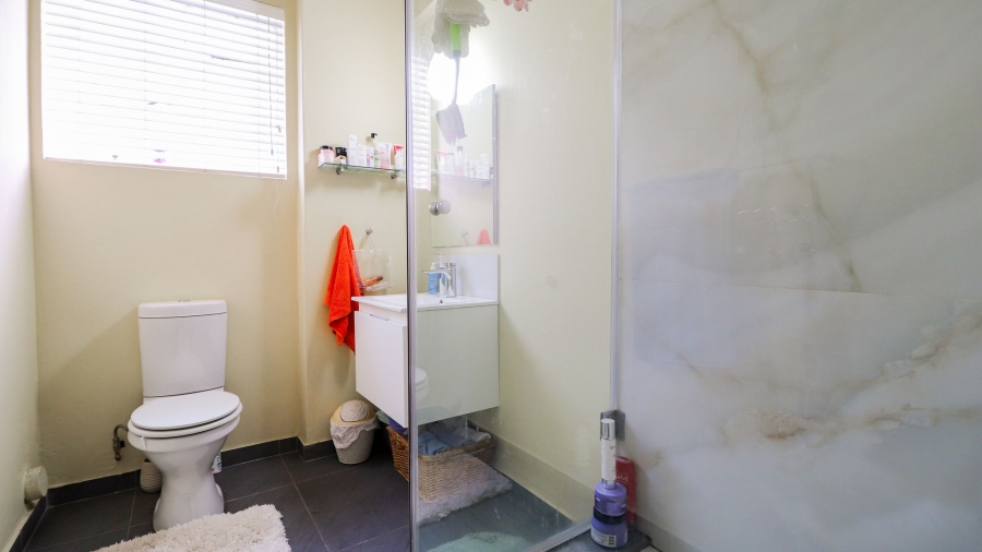 3 Bedroom Property for Sale in Illovo Gauteng