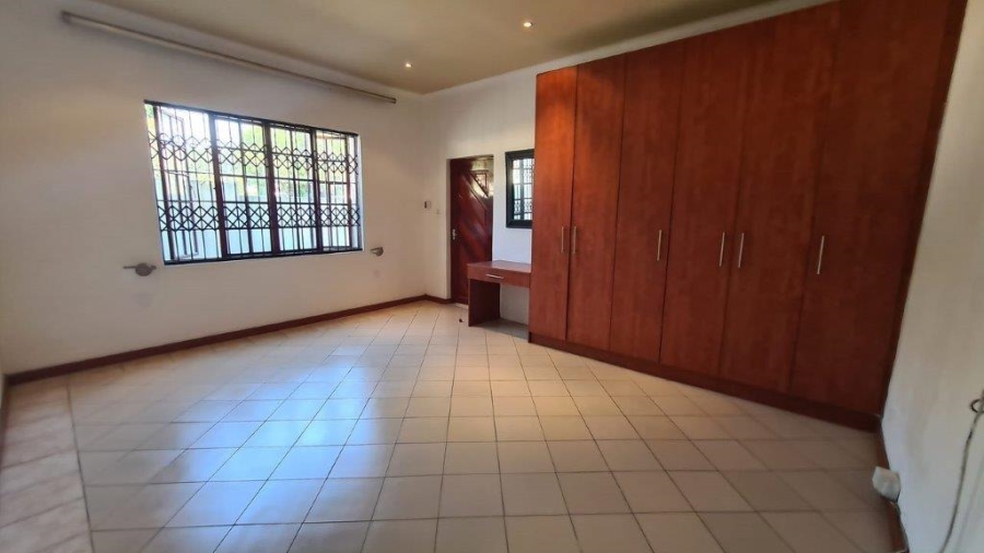 To Let 1 Bedroom Property for Rent in Emmarentia Gauteng