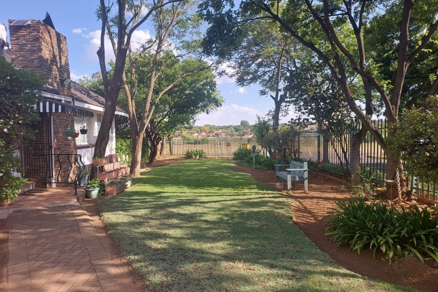 3 Bedroom Property for Sale in Parkdene Gauteng