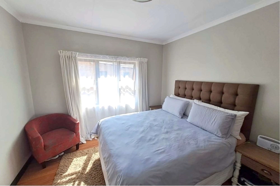 3 Bedroom Property for Sale in Rooihuiskraal North Gauteng