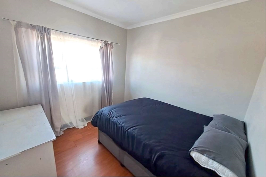 3 Bedroom Property for Sale in Rooihuiskraal North Gauteng