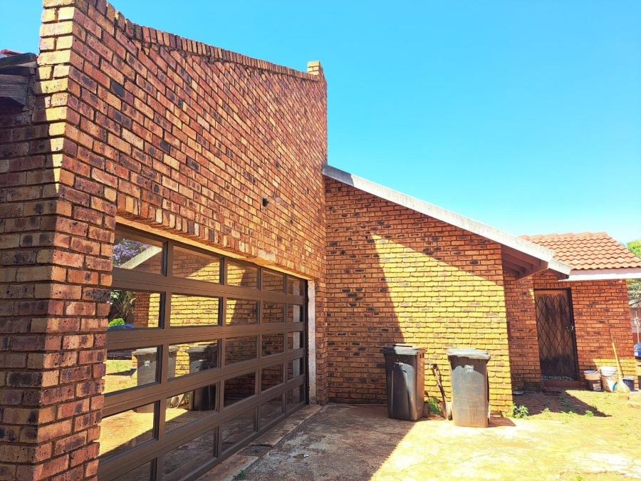 3 Bedroom Property for Sale in Clarina Gauteng