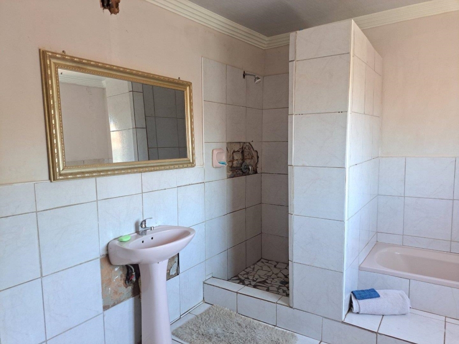3 Bedroom Property for Sale in Clarina Gauteng