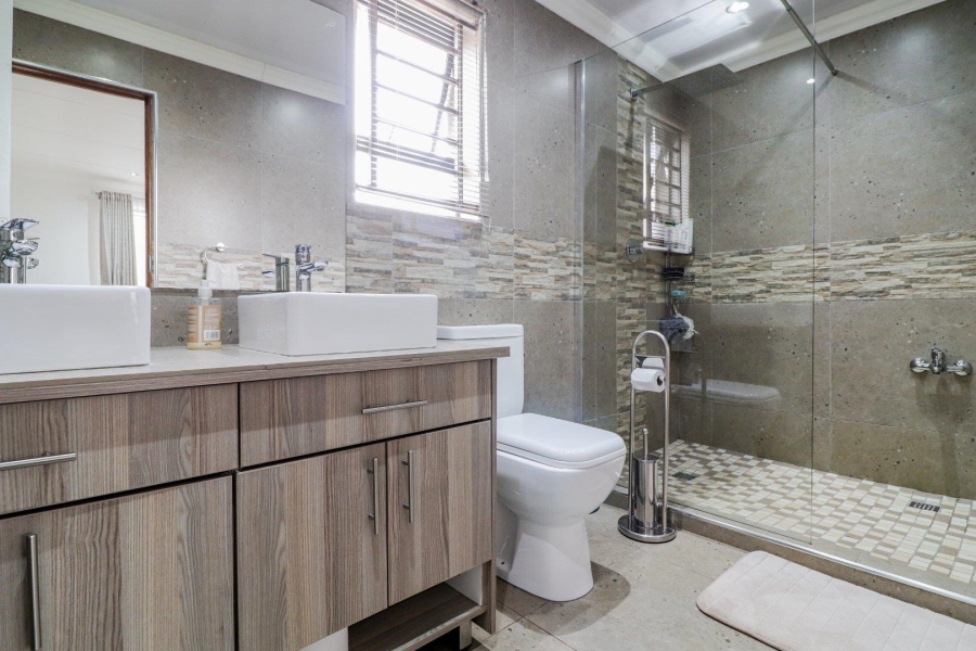 3 Bedroom Property for Sale in Lenasia Ext 13 Gauteng
