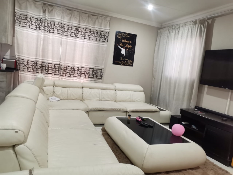 To Let 3 Bedroom Property for Rent in Kirkney Gauteng