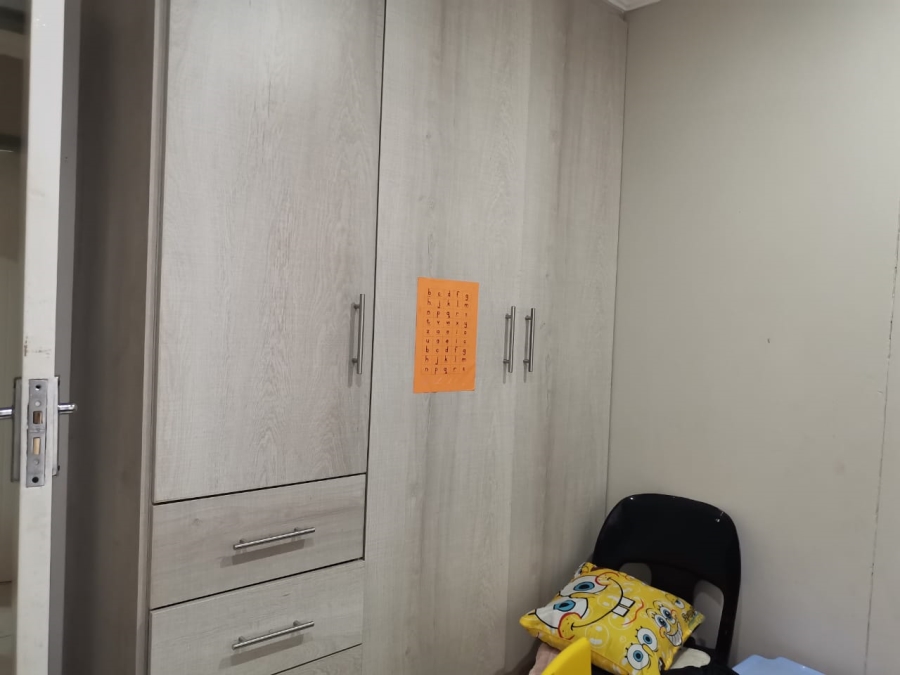 To Let 3 Bedroom Property for Rent in Kirkney Gauteng