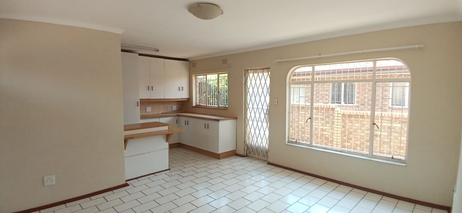 2 Bedroom Property for Sale in Greenhills Gauteng