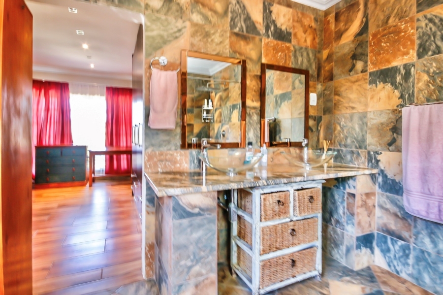 9 Bedroom Property for Sale in Muldersdrift Gauteng