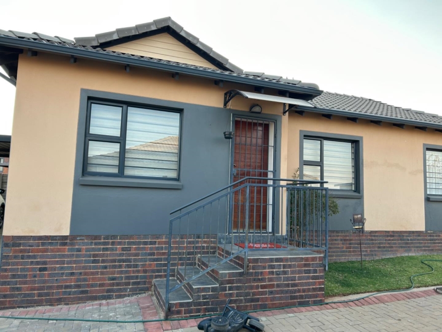 To Let 2 Bedroom Property for Rent in Mindalore Gauteng