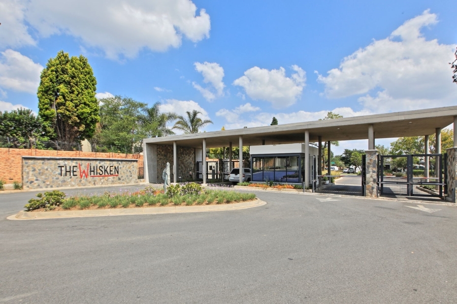 2 Bedroom Property for Sale in Crowthorne AH Gauteng