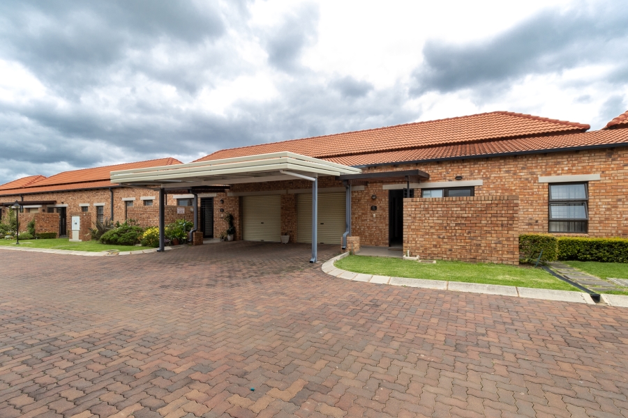 3 Bedroom Property for Sale in Equestria Gauteng