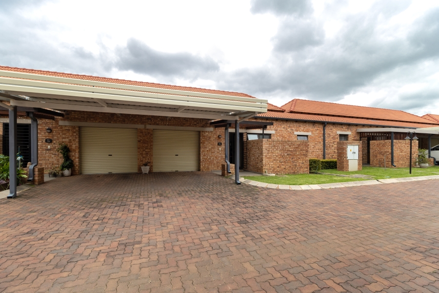 3 Bedroom Property for Sale in Equestria Gauteng