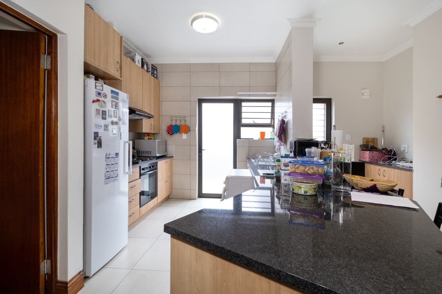 3 Bedroom Property for Sale in Equestria Gauteng