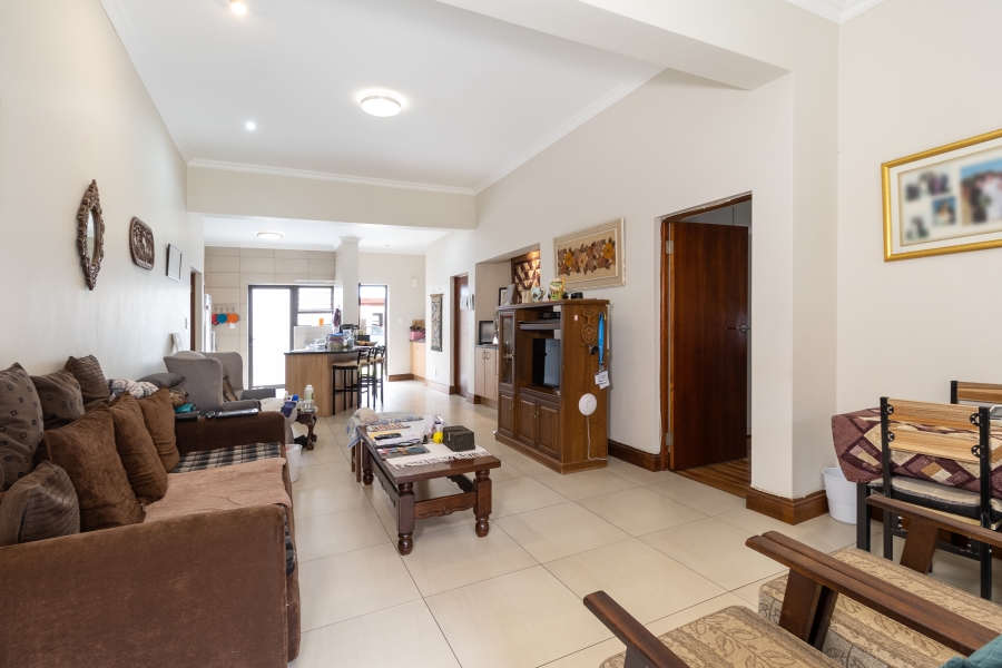 3 Bedroom Property for Sale in Equestria Gauteng