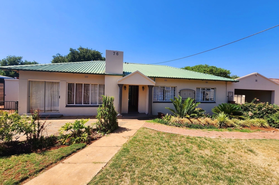 4 Bedroom Property for Sale in Valhalla Gauteng