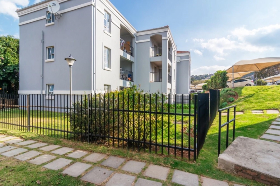 2 Bedroom Property for Sale in Northcliff Gauteng