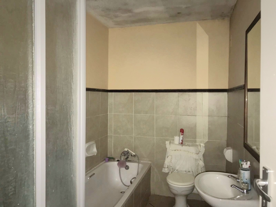 2 Bedroom Property for Sale in Amandasig Gauteng