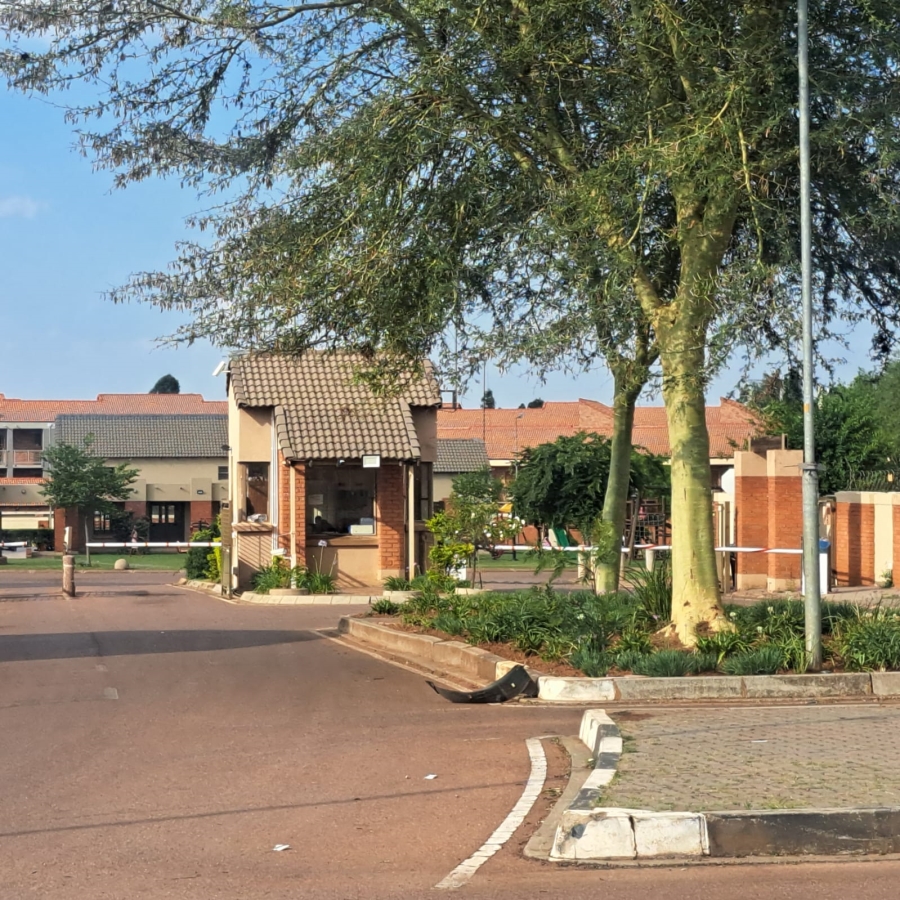 2 Bedroom Property for Sale in Amandasig Gauteng