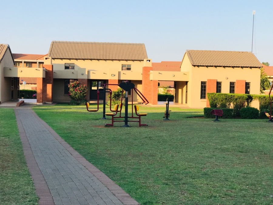 2 Bedroom Property for Sale in Amandasig Gauteng