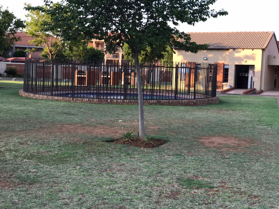 2 Bedroom Property for Sale in Amandasig Gauteng