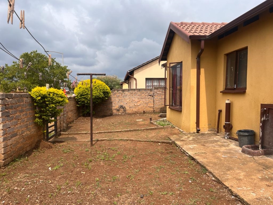 To Let 3 Bedroom Property for Rent in Elandspoort Gauteng