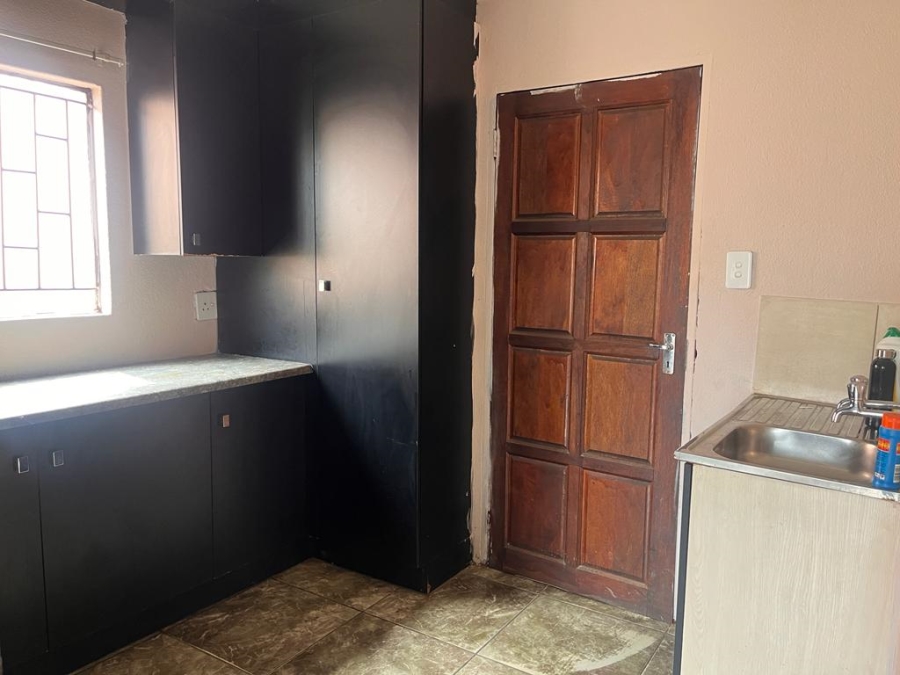 To Let 3 Bedroom Property for Rent in Elandspoort Gauteng