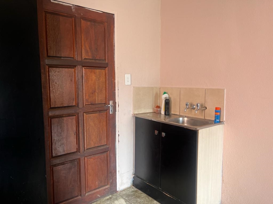 To Let 3 Bedroom Property for Rent in Elandspoort Gauteng