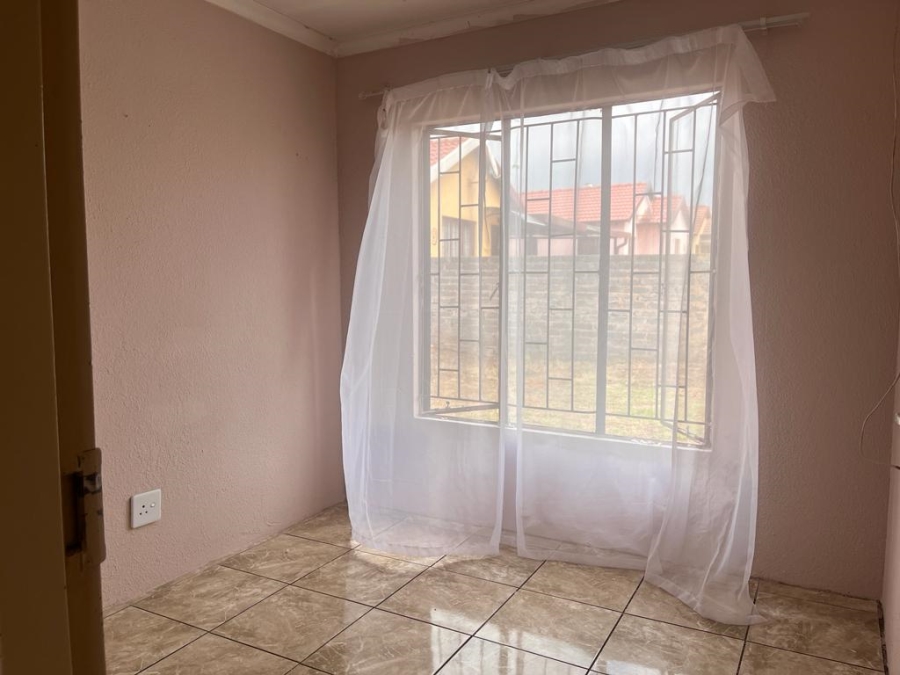 To Let 3 Bedroom Property for Rent in Elandspoort Gauteng