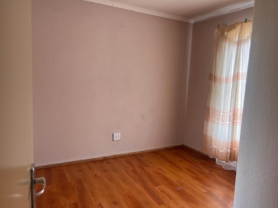 To Let 3 Bedroom Property for Rent in Elandspoort Gauteng