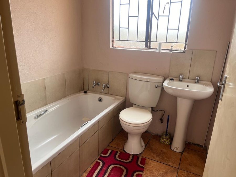 To Let 3 Bedroom Property for Rent in Elandspoort Gauteng