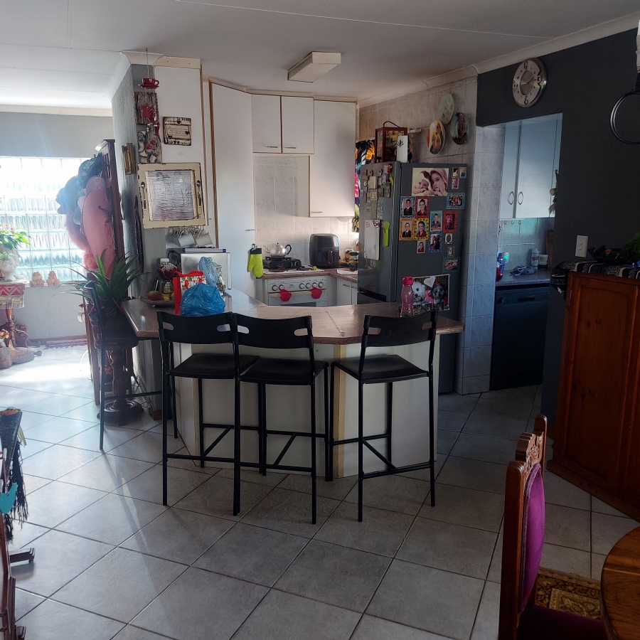 3 Bedroom Property for Sale in Moreleta Park Gauteng