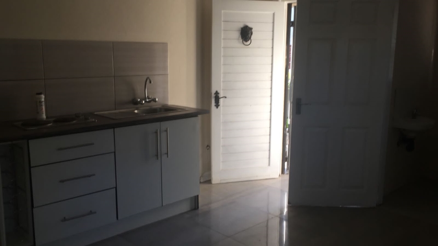 1 Bedroom Property for Sale in Cosmo City Gauteng